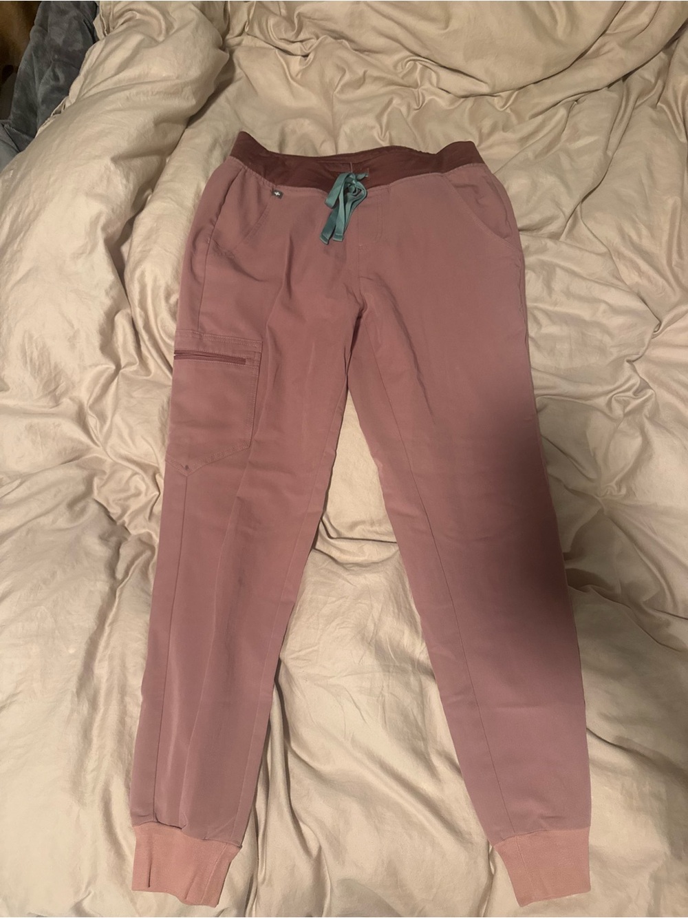 FIGS - Zamora Jogger Scrubs Mauve